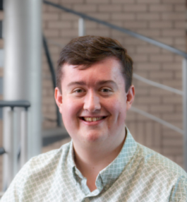 Daniel Ennis Headshot